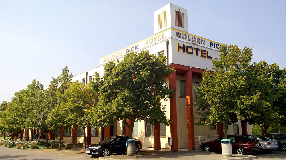 Hotel Prunk Sežana Exterior foto